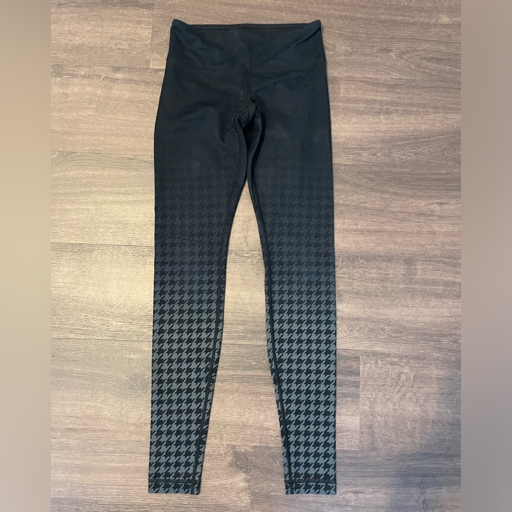Lululemon houndstooth ombré leggings size 4